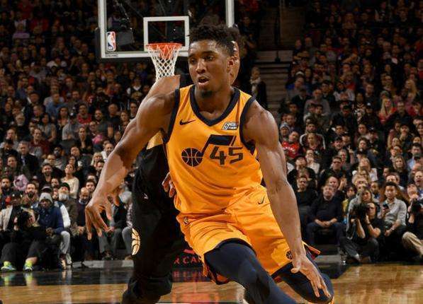 就在申花松 就在申花松