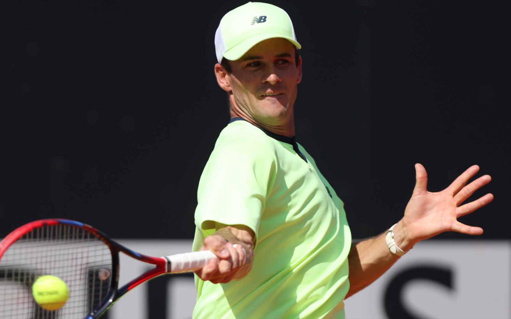 一些乒乓球 一些乒乓球