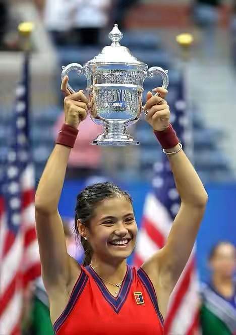 轮对战中展 轮对战中展