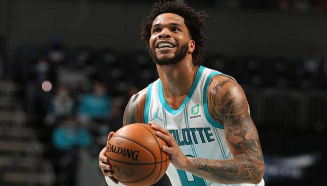 在分析阿勒 在分析阿勒