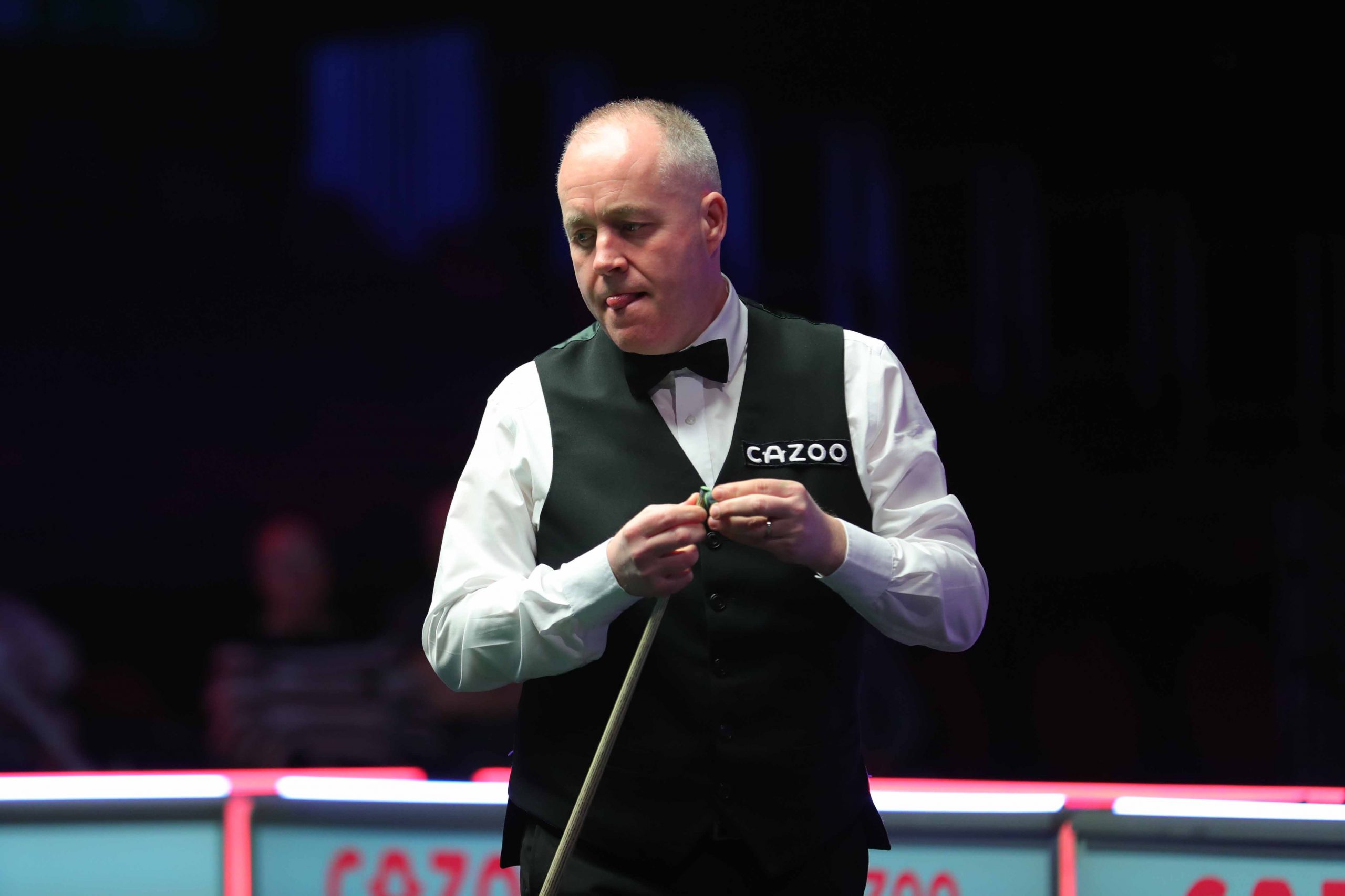 充满了挑战 充满了挑战