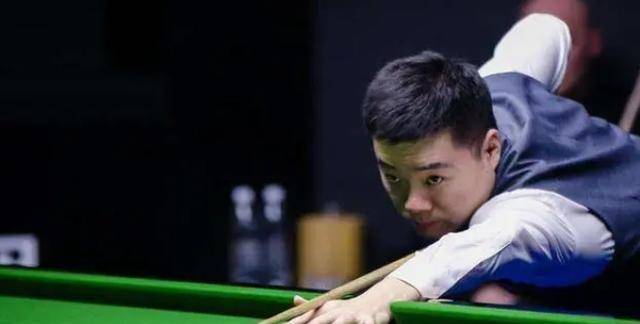 这体现出球 这体现出球